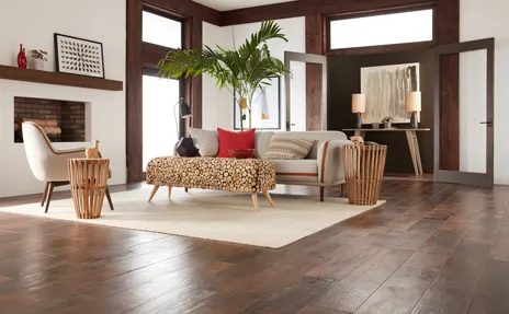 hardwood flooring in Livingroom